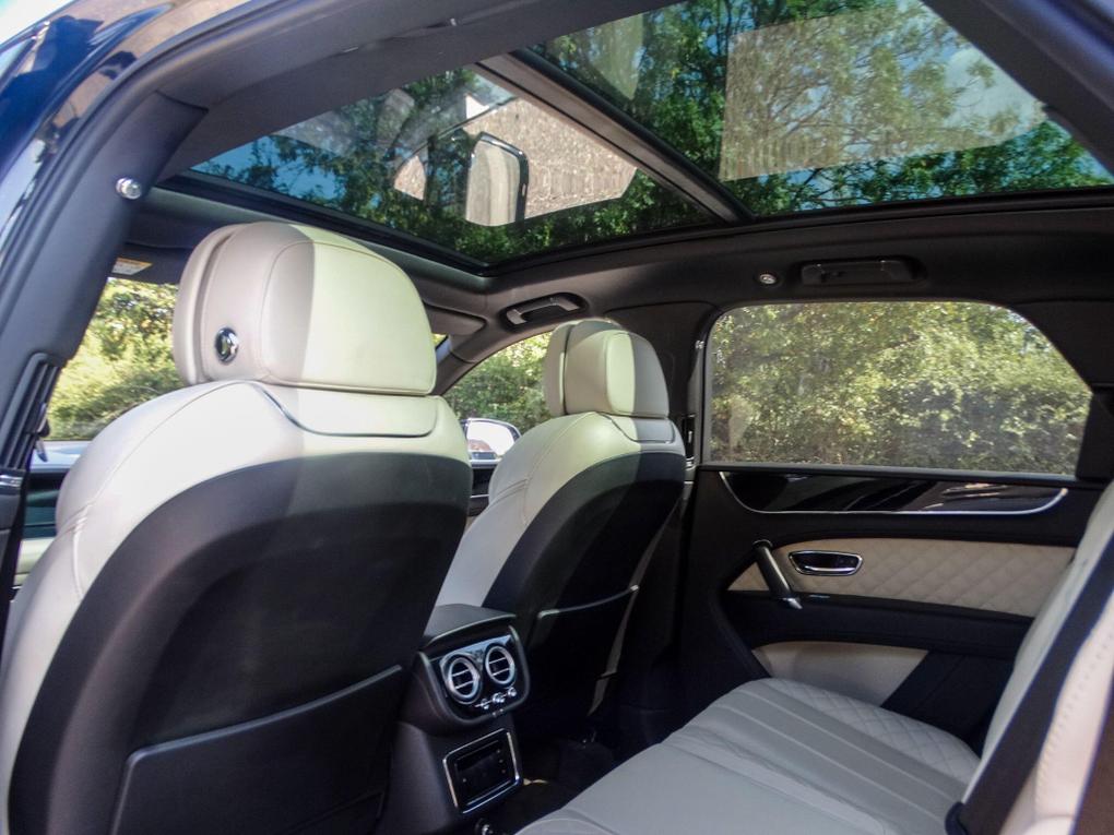 Used Bentley Bentayga Y123CTS 14