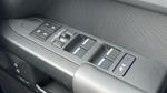Land Rover Defender Photo 11