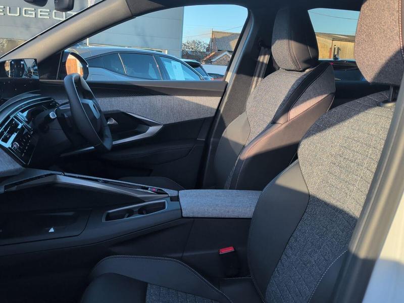 Used Peugeot 3008 202511208016055 35