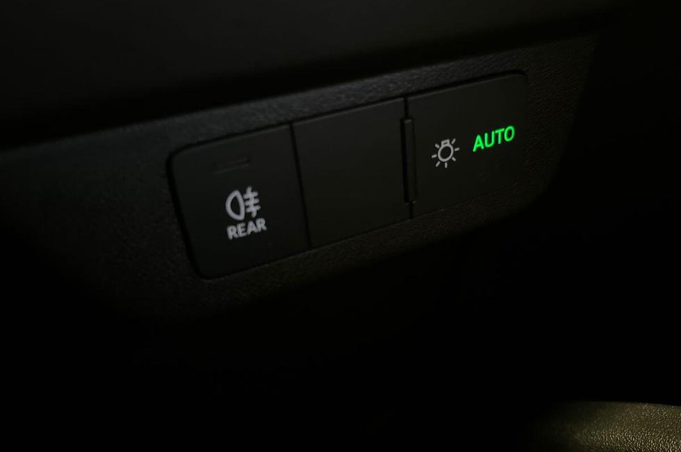 Audi Q4 Photo at-7f8b1cc2621d4d09a022e67c4bd6e60b.jpg