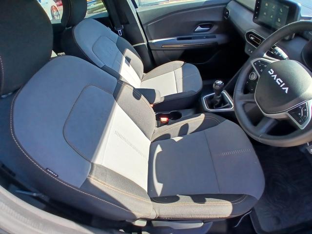 Used Dacia Sandero Stepway SB73XZO 29
