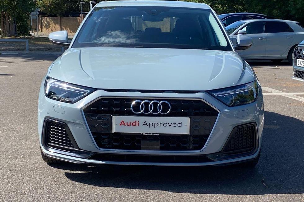 Audi A1 Photo at-7f9bfa53874e4fa086e14a5e5f7be4c1.jpg