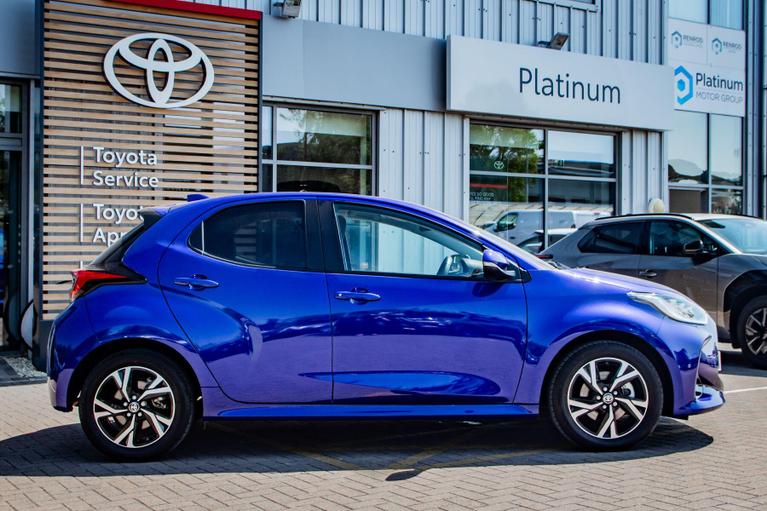 Used Toyota Yaris LM74KOX 3