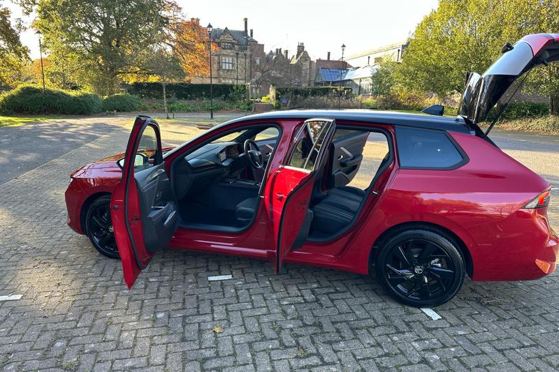 Used Vauxhall Astra BT24TWK 18