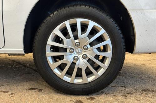 Vauxhall VIVARO Photo at-801e0c37c54c48a8b9093612b3000ea6.jpg