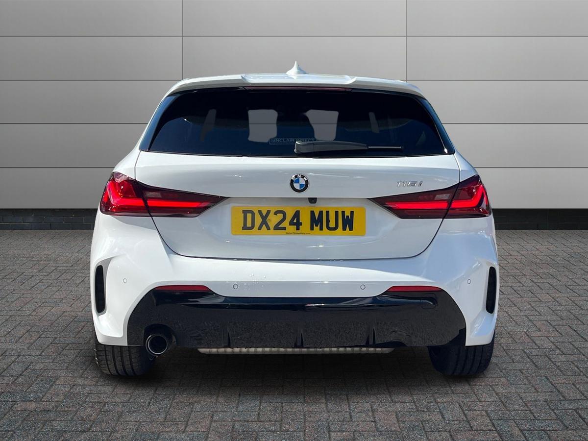 BMW 1 Series Photo 6