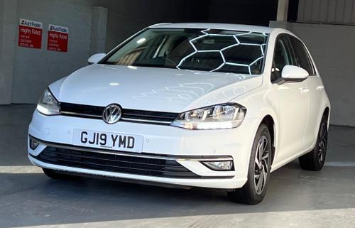 2019 Volkswagen Golf