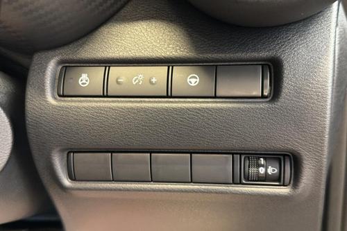 Nissan JUKE Photo at-80b2a9e1297b421fac4434f3086279ec.jpg