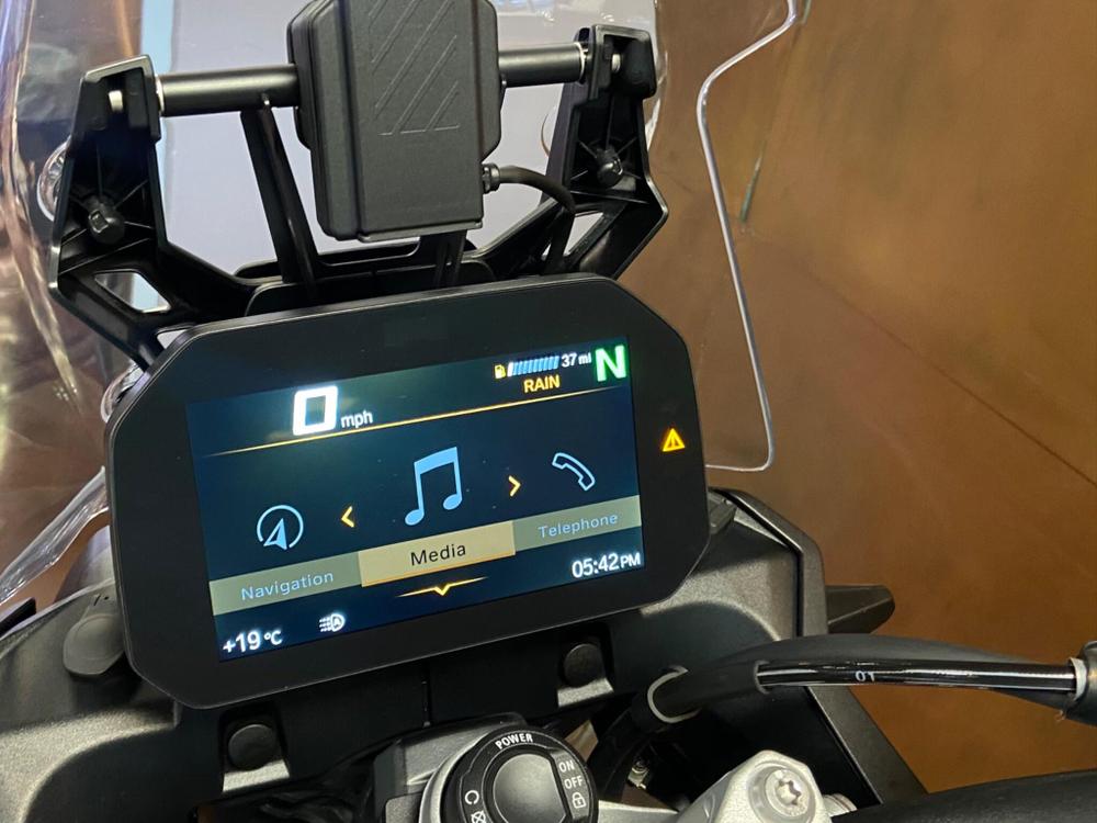 BMW F 900 GS Photo at-80dbca89b58a425a90c2c1c152b06b90.jpg