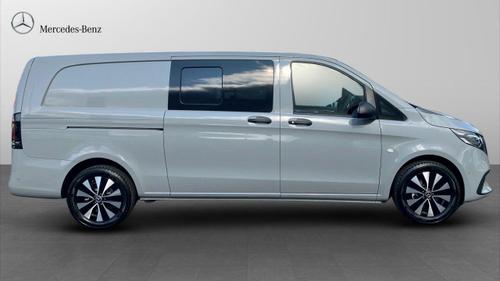 Mercedes-Benz Vito Photo at-80e1912a8c234846913b0a4e71e386b4.jpg
