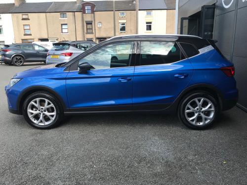 SEAT Arona Photo at-80f3a2bf24834e86ba6b859ddc373488.jpg