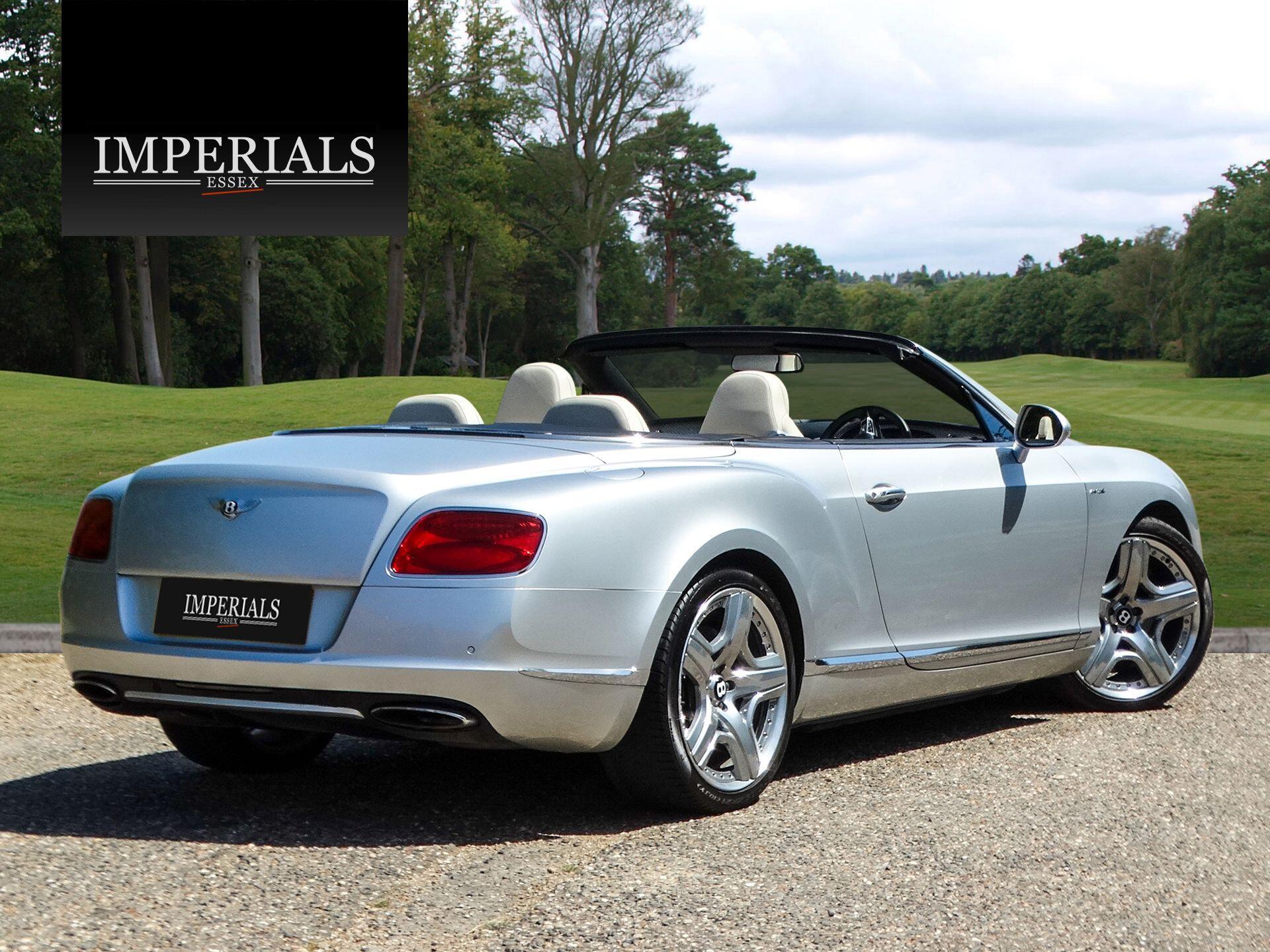 Bentley Continental 6.0 FlexFuel GTC Convertible 2dr Bi Fuel Auto 6Spd 4WD Euro 5 (575 ps) — photo 4