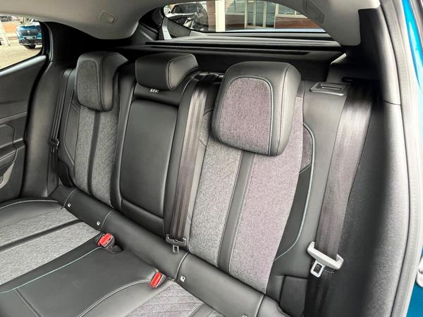 Used Peugeot 408 KE24EVD 8