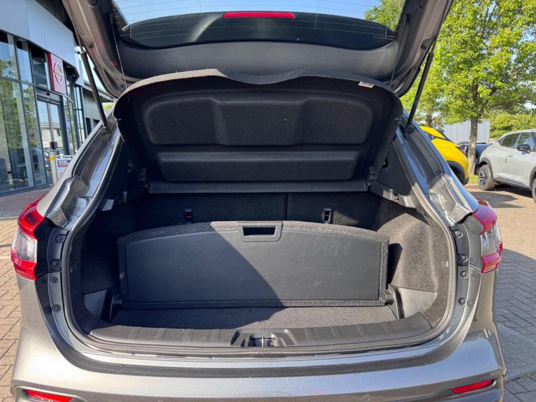 Used Nissan Qashqai KP69WJF 13
