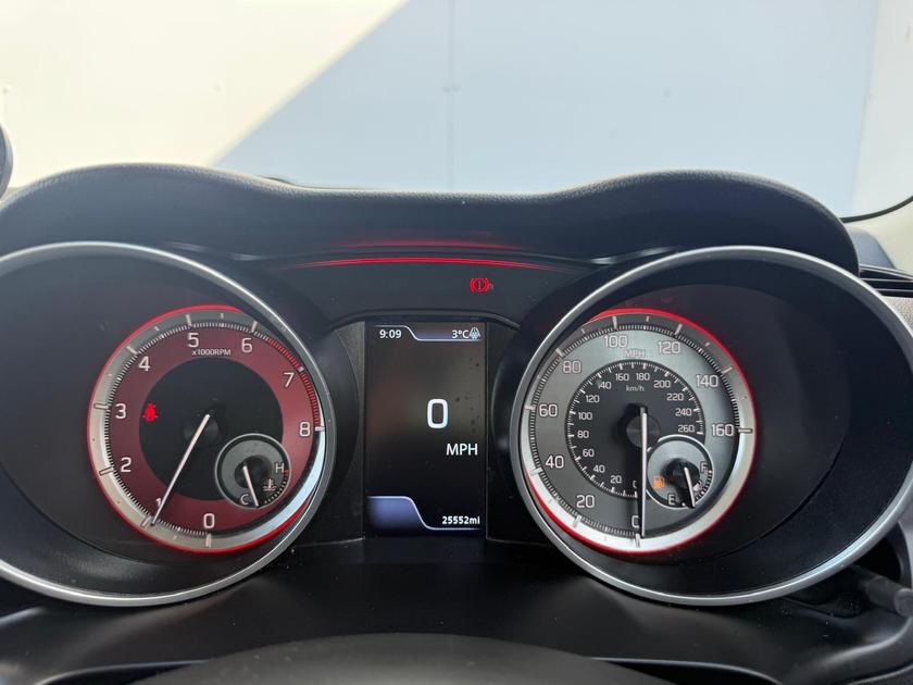 Suzuki Swift Photo at-81aed92ce145407c8268320c9275aca8.jpg