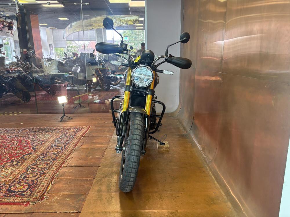 Royal Enfield Bear 650 Photo at-81c6a4178a654fb5b0e9819807f13e20.jpg