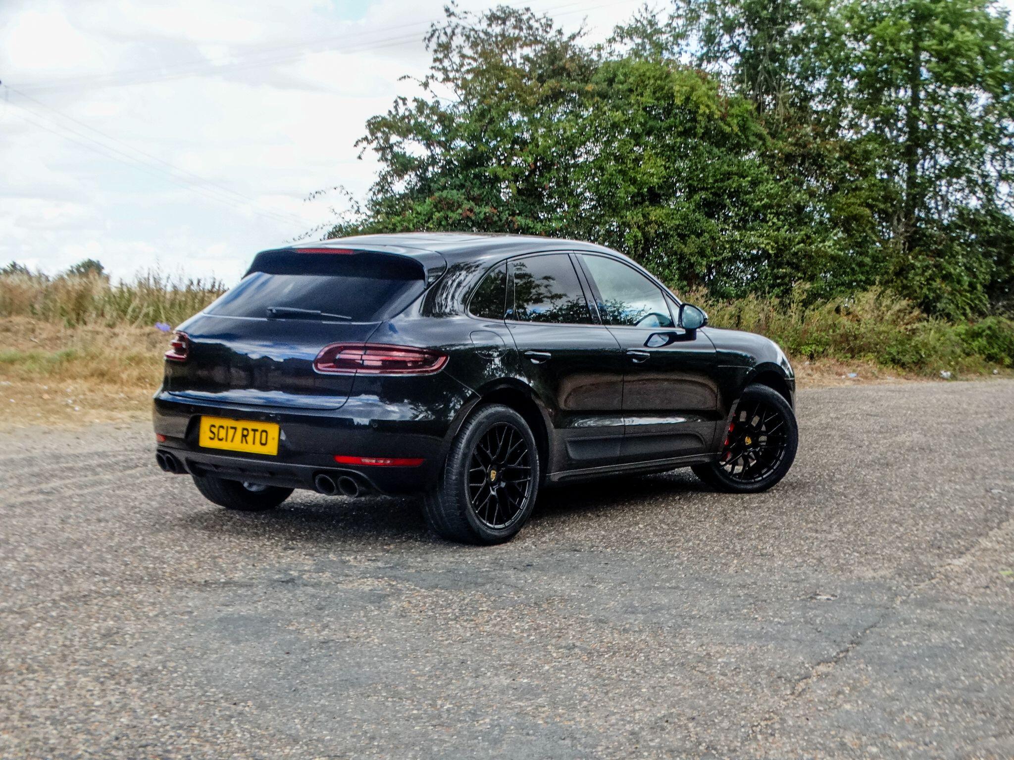 Porsche Macan 3.0T V6 GTS PDK 4WD Euro 6 (s/s) 5dr — photo 4