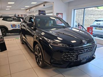 Used ~ MG MG HS 1.5 T-GDI 24.7kWh Trophy Auto Euro 6 (s/s) 5dr Black Pearl at Islington Motor Group