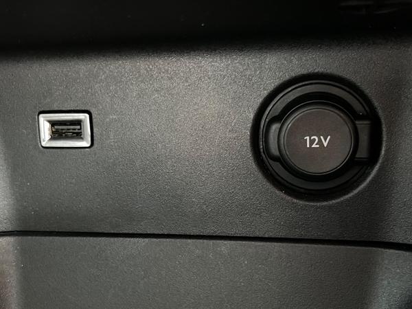 Used Peugeot 3008 BD70ZWG 30