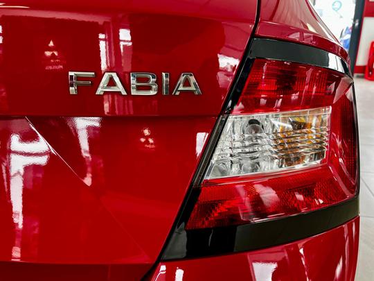 Skoda Fabia Photo at-8250b039cf71405d9d60b77fddd6be88.jpg