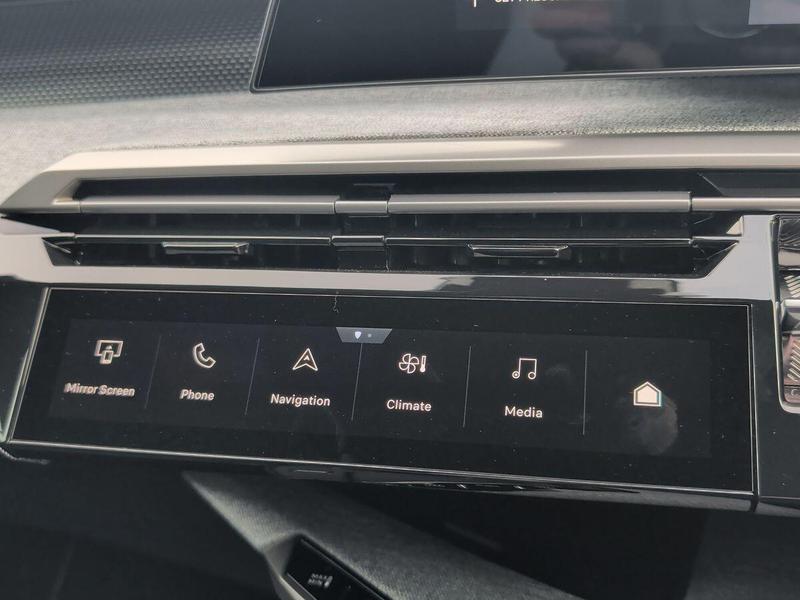 Used Peugeot E-3008 202509256632675 36