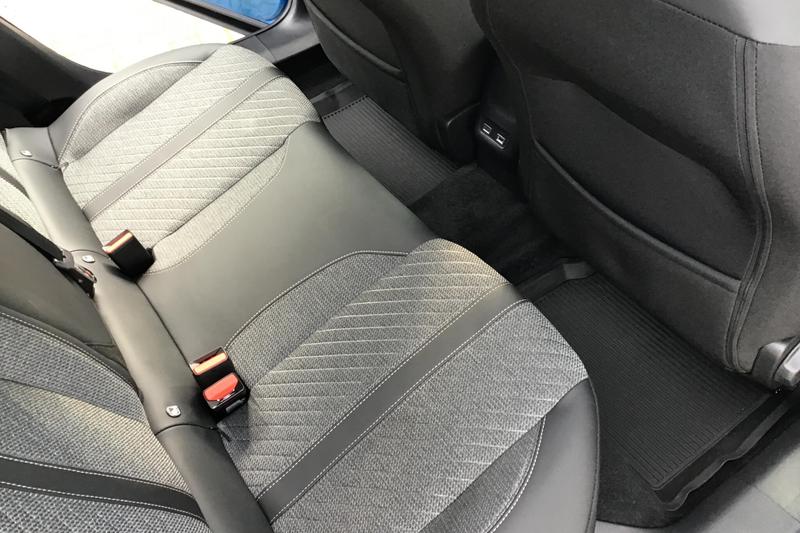 Used Peugeot 2008 KM74JYK 37