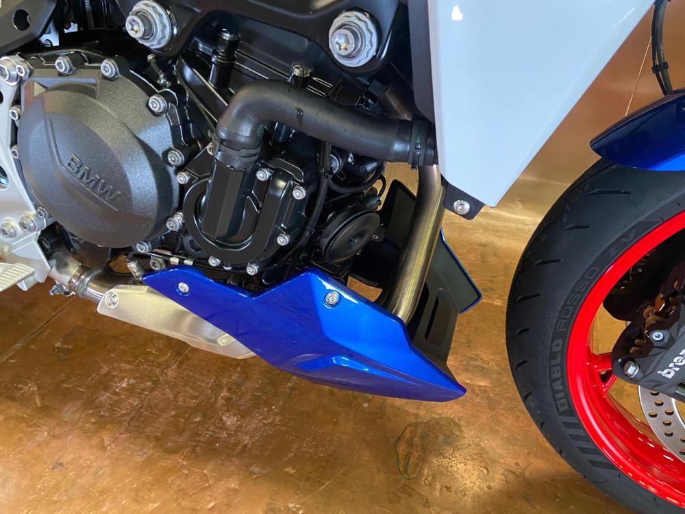 BMW F 900 R Photo at-82c8d04d6aeb46ec9dab04057f69ddcc.jpg