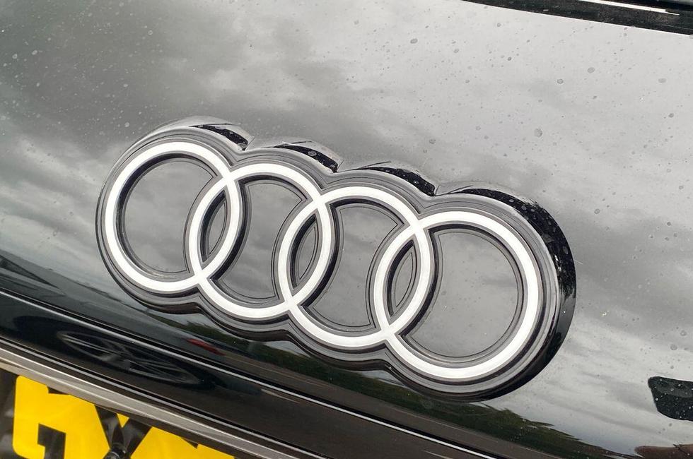 Audi Q3 Photo at-82e9bfd59fdd485b98ffdb194806de74.jpg
