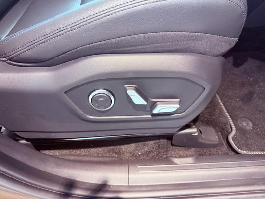 Hyundai Santa Fe Photo at-82f28f34a328482482f9d7058073ef2e.jpg