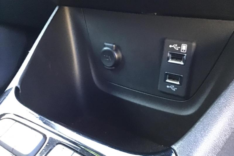 Used Vauxhall Crossland PJ72MJO 49