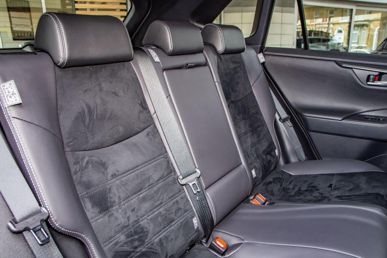 Used Toyota RAV4 GU74OKO 16