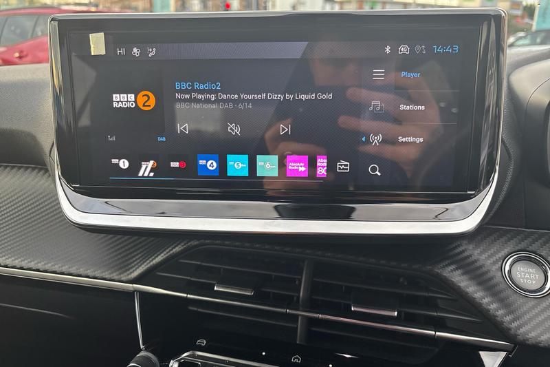 Used Peugeot 2008 BG24LUJ 37