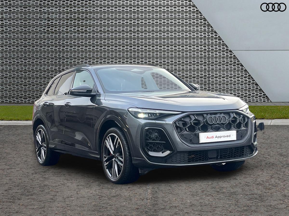 Audi Q5 listing photo