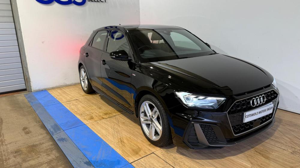 2023 Audi A1