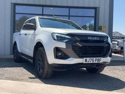 Used 2025 Isuzu D-MAX 1.9 TD V-Cross Pickup Double Cab 4dr Diesel Manual 4WD Euro 6 (s/s) (164 ps) DOLOMITE WHITE at Dack Vans
