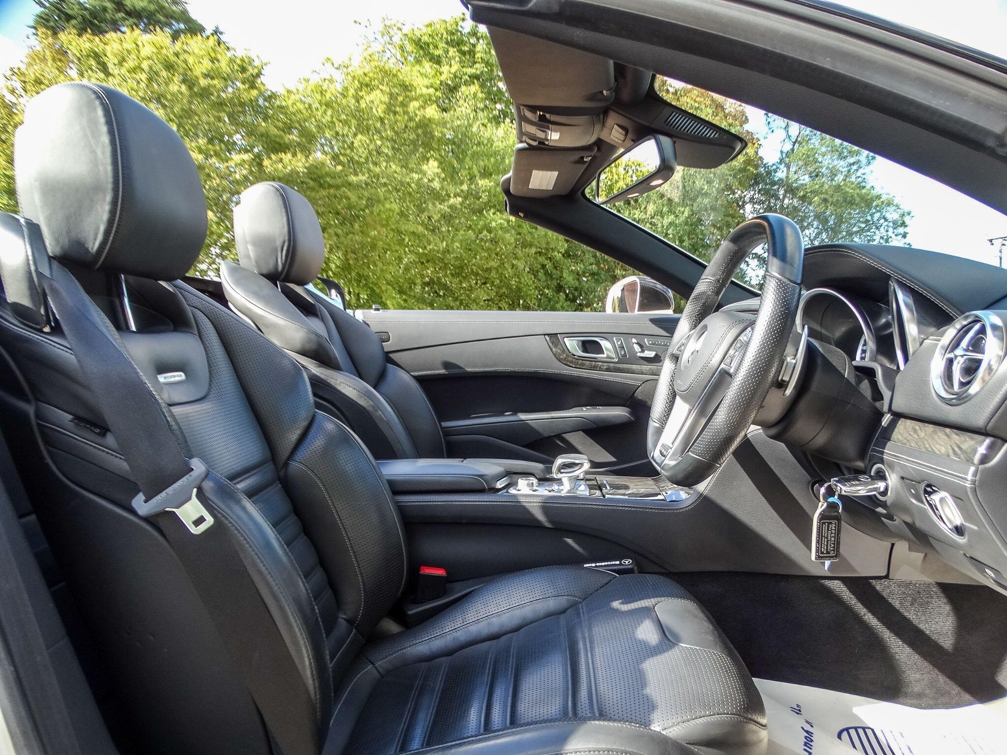 Mercedes-Benz SL 5.5 SL63 V8 AMG SpdS MCT Euro 5 (s/s) 2dr — photo 18