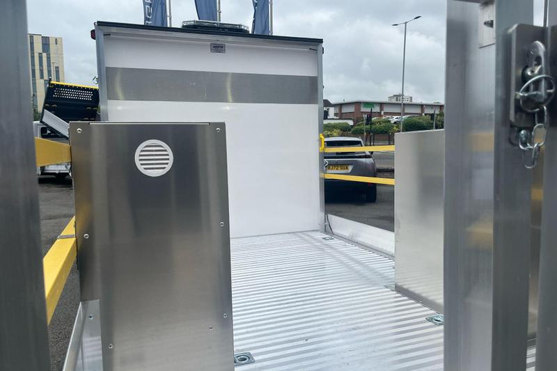 Used Peugeot Boxer NU74HFD 23