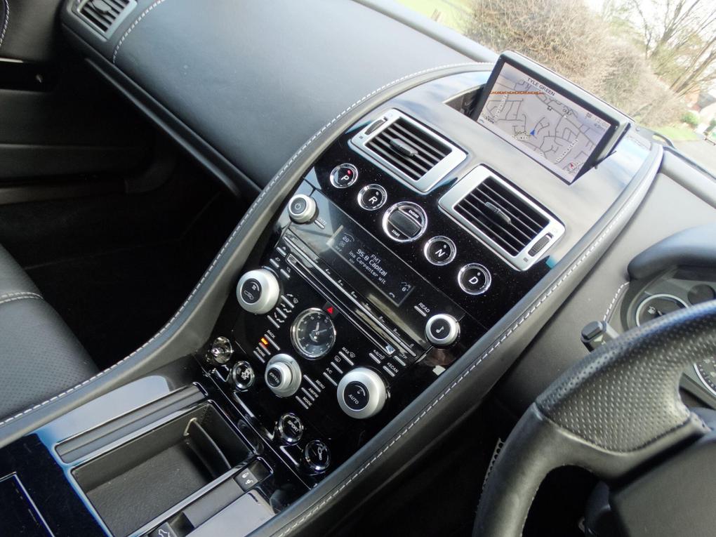 Used Aston Martin DB9 LJ60ETX 6