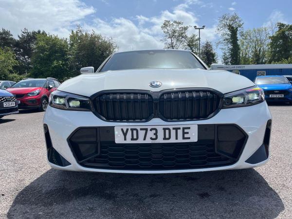 BMW 3 Series Photo at-8391a34fd6f540239d80d54d8e4e823a.jpg