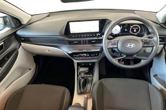 Hyundai i20 Photo at-83da841723df45f29d4296849f2efa3d.jpg