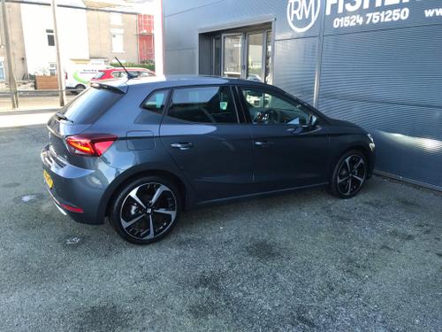 SEAT Ibiza Photo at-83df7340322e4e1da6f18a9aecd77e94.jpg