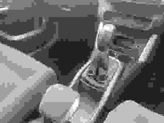Citroen C3 Aircross Photo at-840f8dc71b714c9082a576d8141109a9.jpg