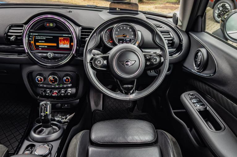 Used MINI Clubman WP68WPM 9