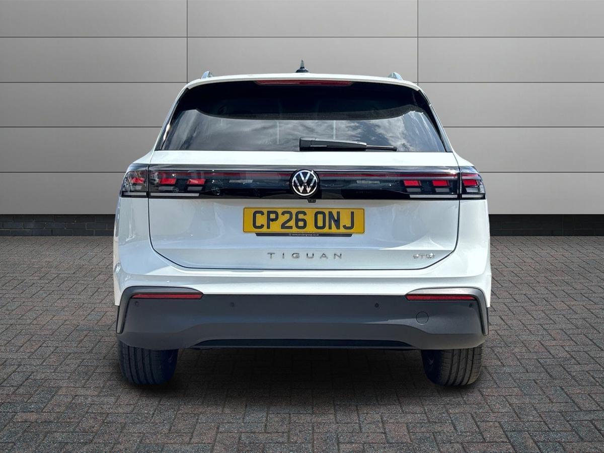 Volkswagen Tiguan Photo at-84786dd451fe4761a15c80938e8f4e0d.jpg
