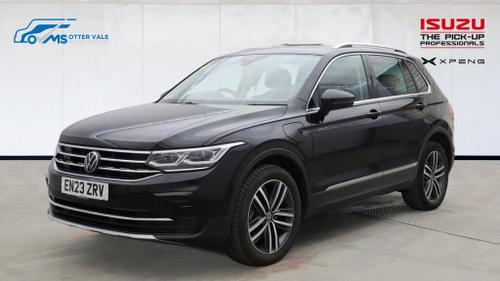 Volkswagen TIGUAN Photo at-847a3ed992e040cc9fcb35279c74ddbf.jpg