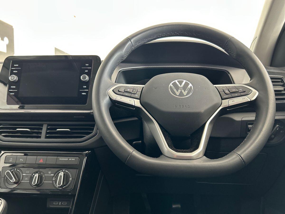Volkswagen T-cross Photo at-847db6b9f71146adb89c2568abaa2cff.jpg