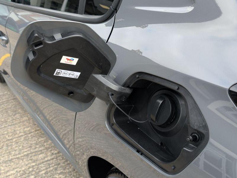 Used Peugeot 208 MC24HJV 31