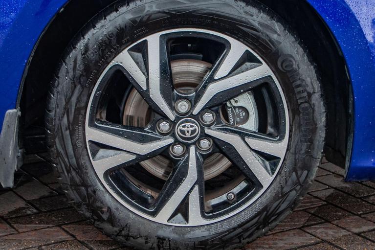 Used Toyota Yaris WM25GHK 17