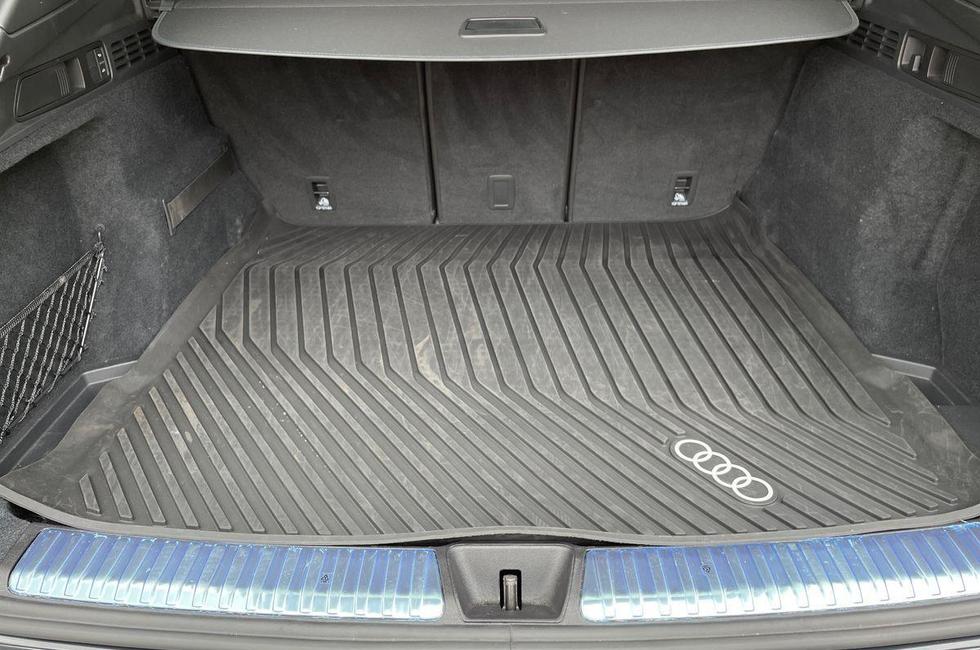 Audi Q5 Photo at-84a2c71ea9ac4343ba000249d45da671.jpg