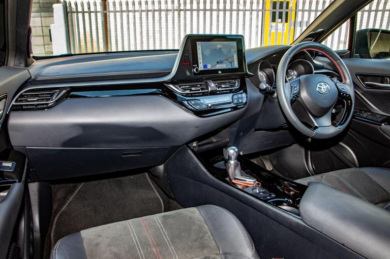 Used Toyota C-HR RV23VDN 11